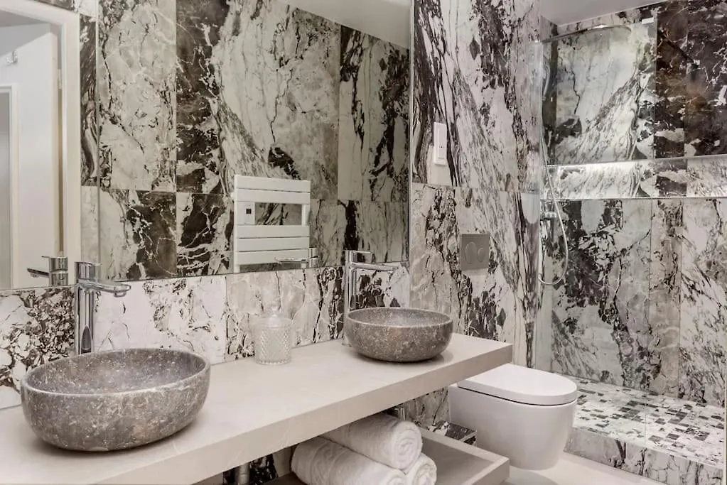 Apartment Luxury 5 Bedroom & 5 Bathroom Suite - Eiffel Tower Paris